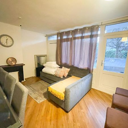 Flat 4, Kingsbury House Villa London Bagian luar foto