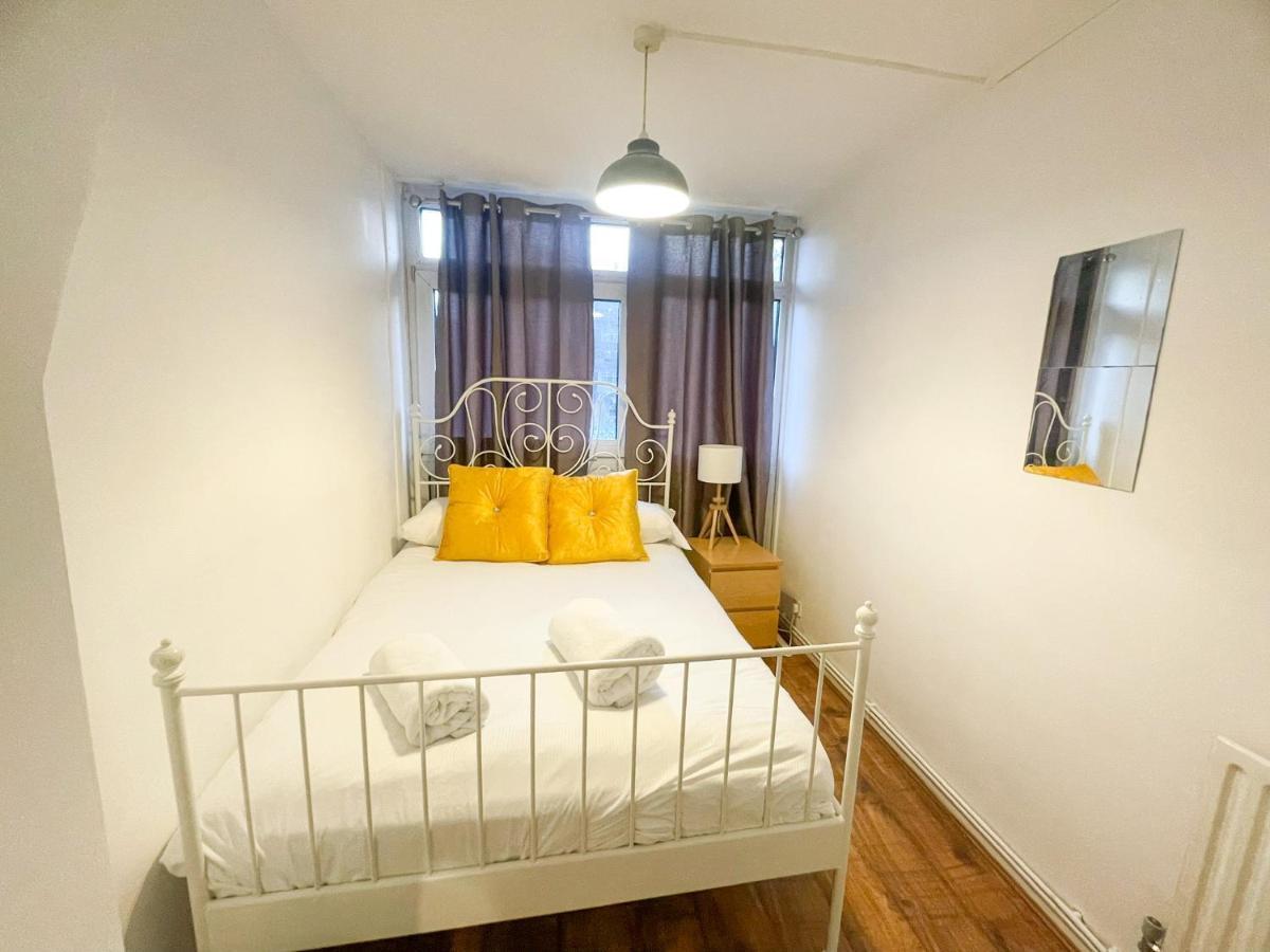 Flat 4, Kingsbury House Villa London Bagian luar foto